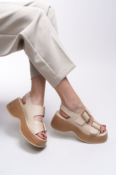 Riccon Beige Women's Double Buckle Sandals Zinkilia 001292