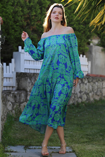 Chiccy Синьо-зелена сукня з карменним коміром, воланами на рукавах і подолі, з принтом по всій поверхні, з віскозної тканини 130 60