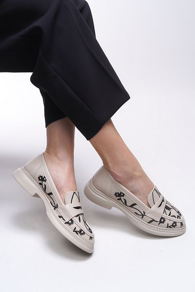 Riccon Beige Safthaela Women's Loafer 0012452