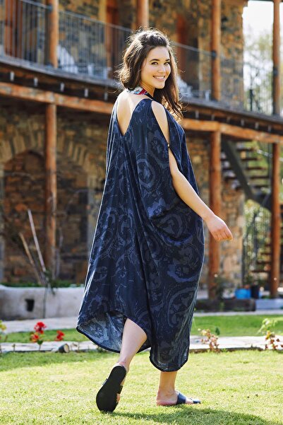 Los banditos Довга сукня без спинки