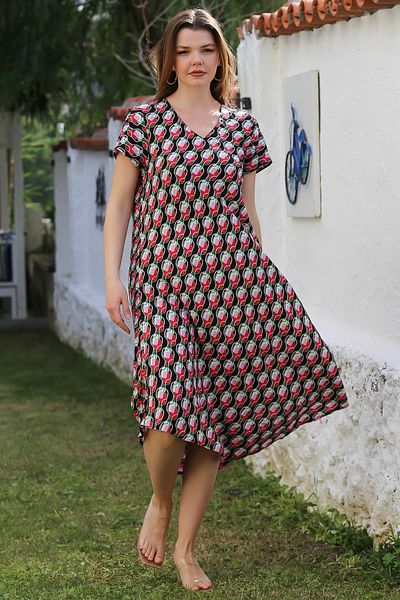 Chiccy Black-Pink V-Neck Low Sleeve Casual Viscose Dress