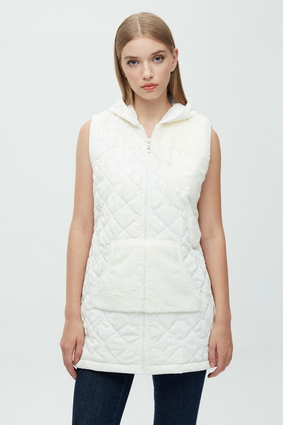 DAIDO Ватиран жилет от лисица