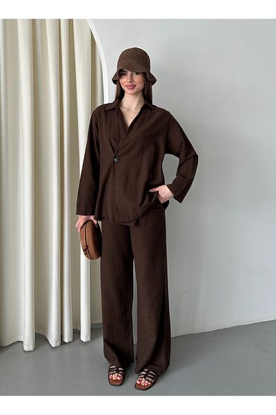 Laluvia Brauner Kimono-Hosensatz aus 100 % Baumwolle mit zweireihigem Verschluss und einem Knopf – 8351