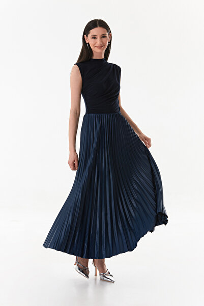 Fulla Moda ΦΟΥΣΤΑ ΜΕ ΜΠΑΤΑΡΙΑ ΚΑΙ ΕΛΑΣΤΙΚΗ ΜΕ ΤΗΝ ΜΕΡΗΣ