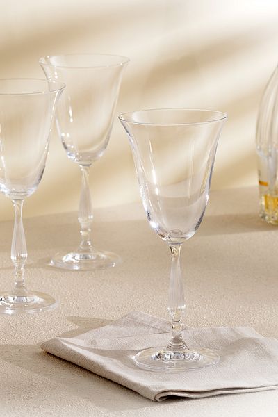 Madame Coco Lucinda Set mit 4 Kristallweingläsern – 250 ml