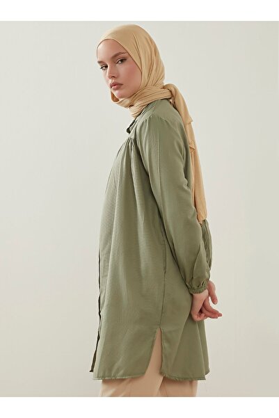 Por La Cara Women's Khaki Side Pocket Buttoned Tunic