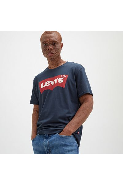 Levi's GRAPHIC SET-IN NECK