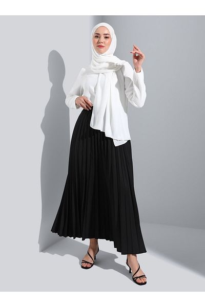 Refka Pleated Skirt - Black - Benin
