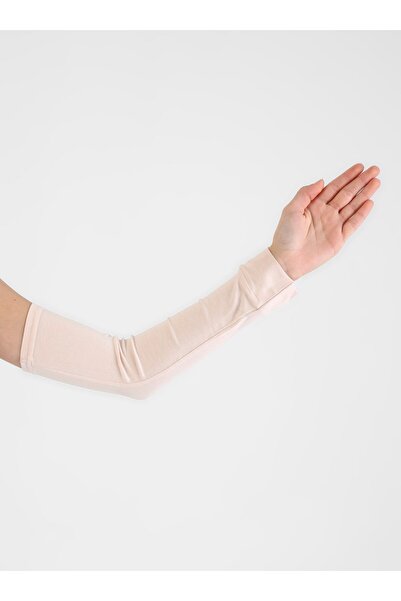 TUVA Светло бежово с ръкави и маншети