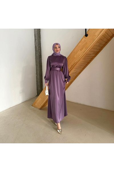 hacer ayaydın Σατέν Φόρεμα Hijab με μανσέτες σε γραμμή Α με ζωσμένο ζωνάκι