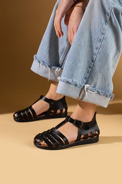 Pembe Potin Women's Black Comfortable Poly Sole Daily Bodrum Sandals