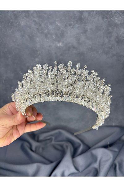 Hayalperest boncuk Livana Intensely Embroidered Enamel Bridal Crown Hair Accessory