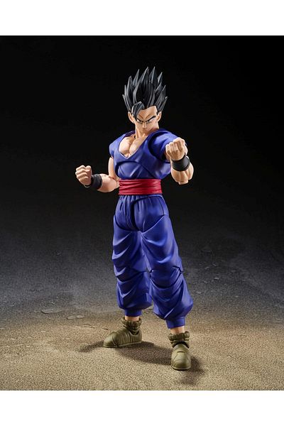 BANDAI Dragon Ball Super Hero Ultimate Gohan S.H. Figuarts Figure