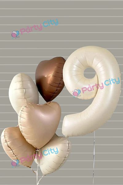 Party City Σετ γενεθλίων 9 ετών Retro Beige Bubble Latte Coffee Heart