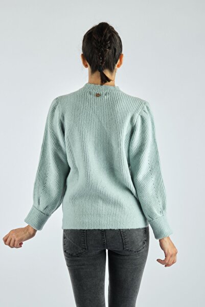 BSB Judge Collar Standard Fit Plain Long Sleeve Water Green Women's 65% Acrylic 35% Nylon Knitwear 044- 560002