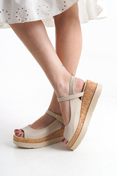 Limeo Closed Sides Thick Striped Wood Look High Wedge Sole Summer Women's Sandals Shoes