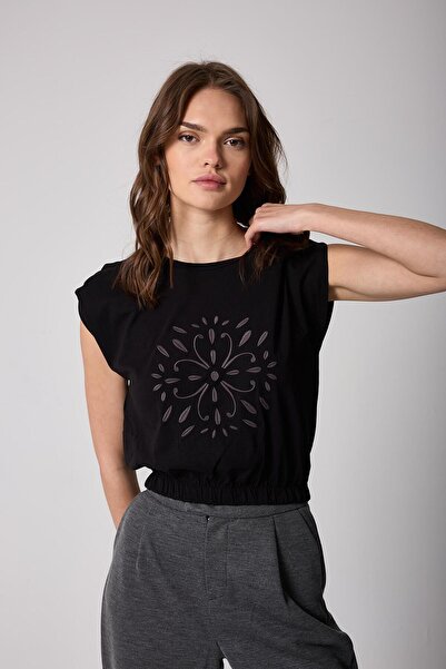 AMİDA Tricou de damă negru cu talie elastică aspect căptușit cu broderie pe f...