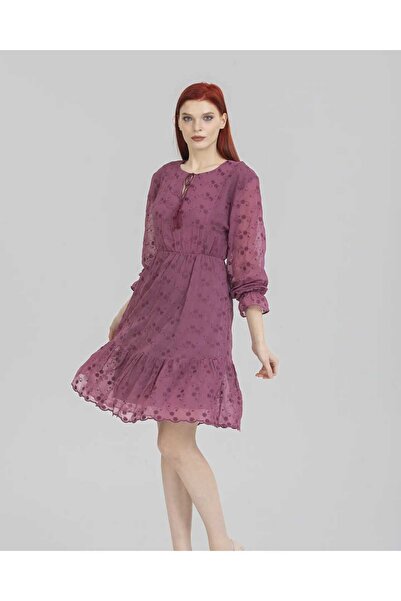 NAVY Φόρεμα σιφόν με λαιμόκοψη halter και λεπτομέρεια κεντήματος