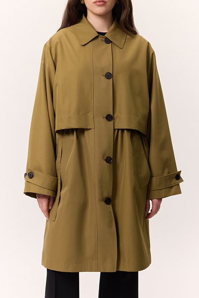 Manuka Leichter Trenchcoat – in Olivgrün mit Taillenanpassung