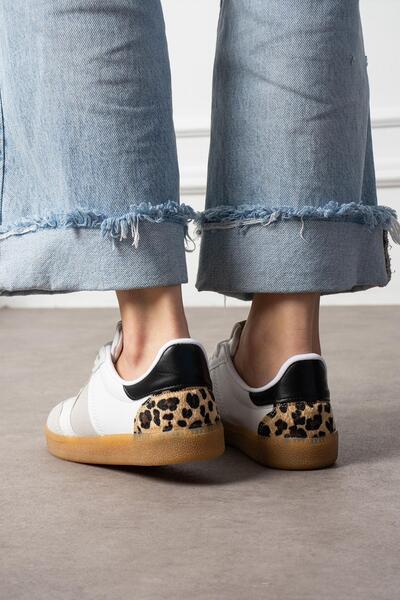 Ayax Leopar Detaylı Krep Renk Taban Beyaz Günlük Kadın Sneaker