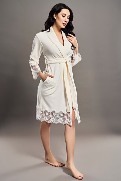 Nuşa Комір, рукави та спідниця з мереживом, бамбукова бавовна, халат