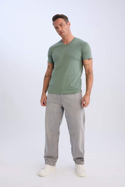 DeFacto New Season 100% Cotton New Regular Fit με λαιμόκοψη V Basic μασίφ κοντομάνικο μπλουζάκι