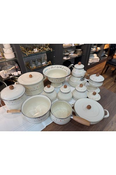 ACAR Made with Love Enamel 9 Piece Dowery Set