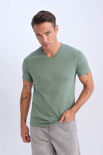 DeFacto New Season 100% Cotton New Regular Fit με λαιμόκοψη V Basic μασίφ κοντομάνικο μπλουζάκι