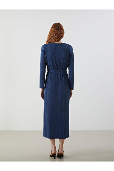 LC Waikiki LCW Vision  Bisiklet Yaka Dokulu Krinkle Kadın Elbise