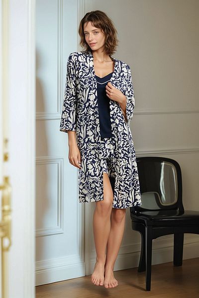 Pierre Cardin Set de pijamale din 3 piese pentru femei, albastru bleumarin, cu mâneci scurte, cu haină de pijama din viscoză Q9.U.8O.K8.K.A6.P.C