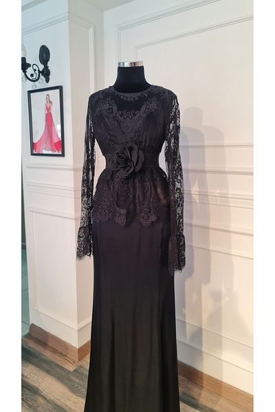 makbuleofficial Transparent Black Lace Blouse and Fish Skirt
