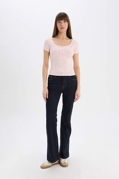 DeFacto Slim Fit Slim Fit Στρογγυλή λαιμόκοψη Basic Solid Twill Camisole κοντομάνικο μπλουζάκι E5781ax25sp