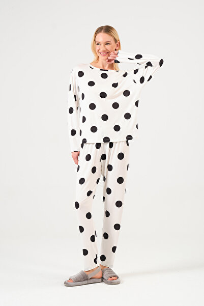 DOFİ Kadın Puantiyeli Pijama Takımı – Beyaz-Siyah, Bisiklet Yaka | DOFİ