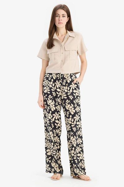 DeFacto Florida Patterned Viscose Fabric Palazzo Trousers with Pockets High Waist Wide Leg J8739Az25Sm