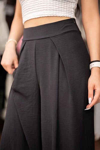 bacc Women Black Magic Pleated Aerobic Pants Bcir- 251003