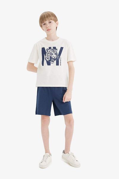 DeFacto New Season Boys' New Pajama Set Short Sleeve Pajama Top Flexible Waisted Shorts