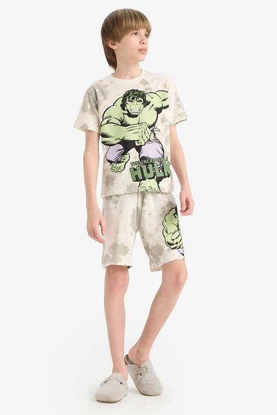 DeFacto New Season Boy's Marvel Comics Pajama Set Short Sleeve Top Elastic Waist Shorts
