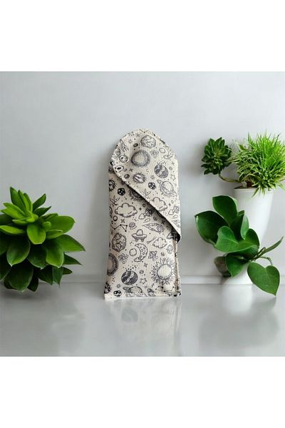 Moserini Patterned Heart Glasses Case - Space