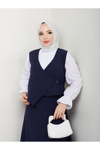 butik hira Asymmetrical Side Tie Vest and Skirt Suit