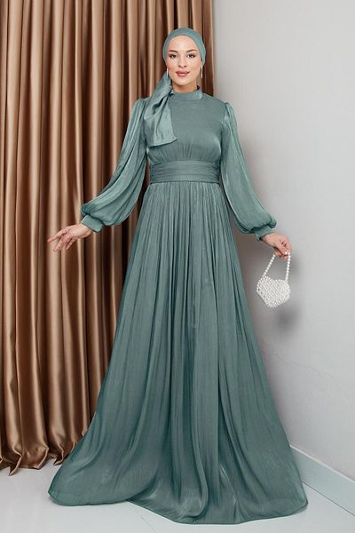 Olcay Yoryo-Hijab-Abendkleid aus Seide mit Gürtel und Kordelzugdetail, Aquagrün 1225
