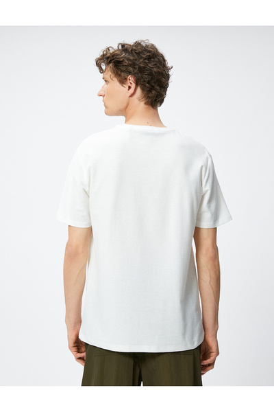 Koton Baumwoll-Basic-T-Shirt – Taschendetail, Rundhalsausschnitt, kurze Ärmel