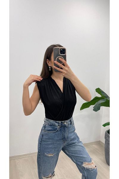 Nazline Women's Padded Bottom Snap Fastener Double Breasted Collar Sendy Blouse
