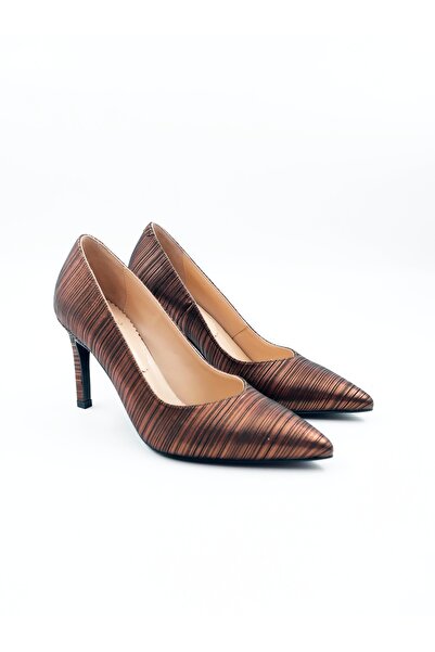 Tenau حذاء نسائي من الجلد الطبيعي