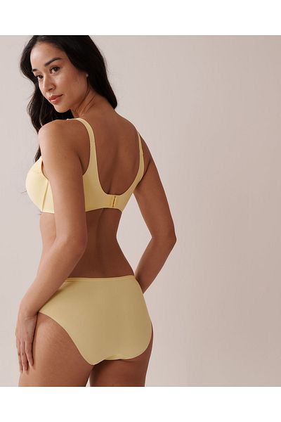 La Vie en Rose Lightly Lined Sleek Back Bra
