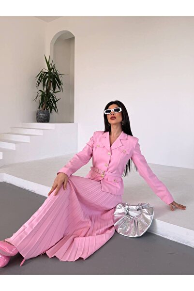 buqre's moda Premium Pleated Gold Buttoned Belted Jacket Skirt Set