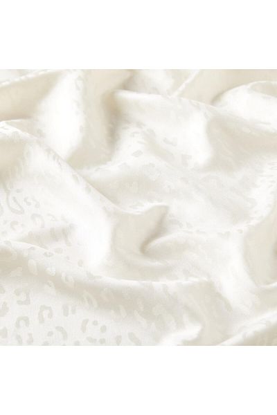 ipekevi Leopard Jacquard Patterned Silk Shawl 5784-Inch White