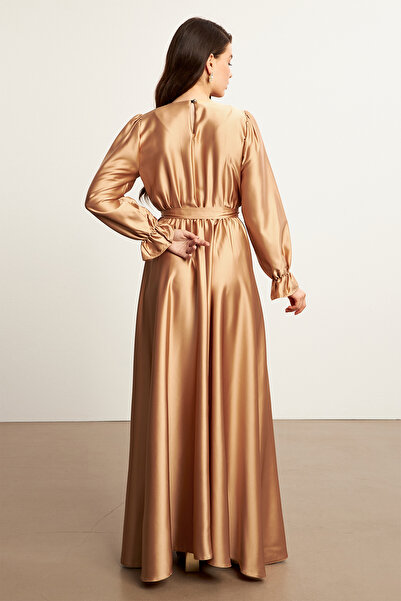 VAVİNOR Σατέν Φόρεμα Liza Sash - Χρυσό