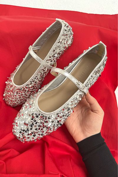 LamintaGlobal Kitty Silver Sequin Detailed Buckle Women's Ballerinas