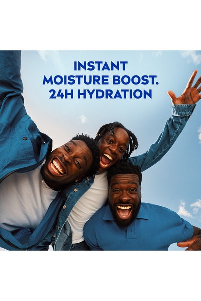 NIVEA Soft Refreshing & Moisturizing Cream, Tube 75ml