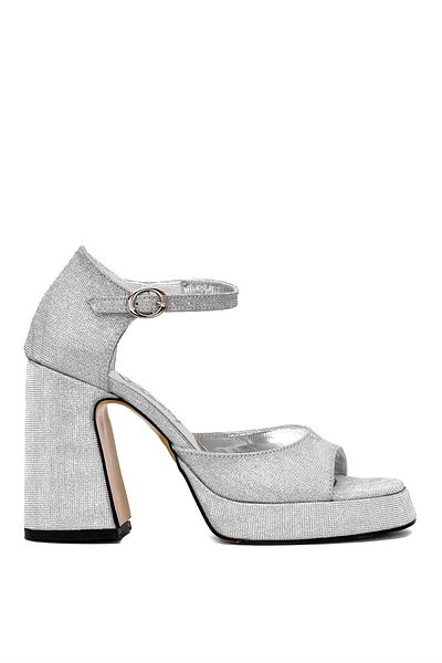 Beety Women's Shoes with Silver Platform 25By222.719T